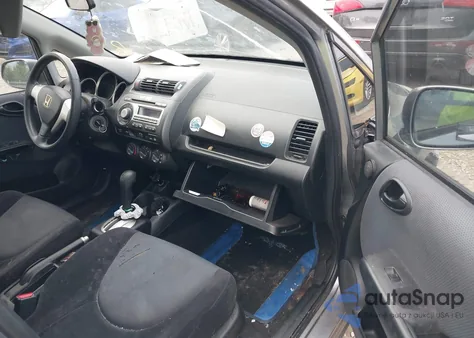 2008 Honda Fit из США, поврежденный, VIN JHMGD38418S031736